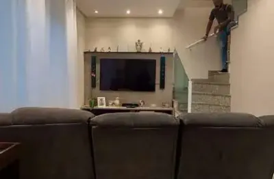 Casa em condomínio fechado com 3 quartos à venda na Rua Dr. Luís Carlos, 7, Vila Aricanduva, São Paulo