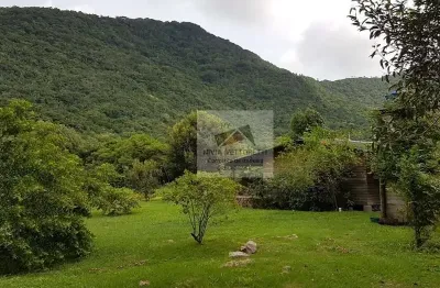 Terreno à venda no São João do Rio Vermelho, Florianópolis 