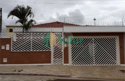 Casa à venda com 3 quartos, sendo 1 suíte,  em recreio dos bandeirantes, são carlos - sp