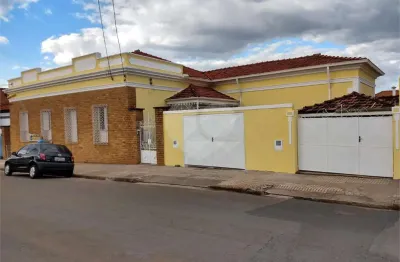 Casa com 5 quartos à venda na Rua Aquidaban, Centro, São Carlos