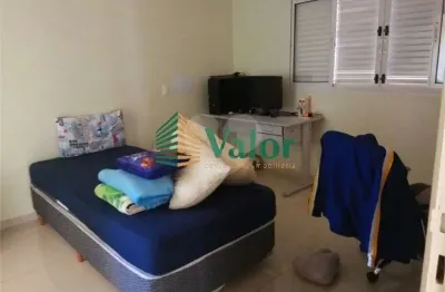 Casa à venda com 4 quartos, sendo 3 suítes,  em jardim cardinalli, são carlos - sp