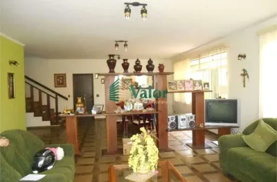 Casa à venda com 4 quartos, sendo 2 suítes,  no centro, são carlos - sp