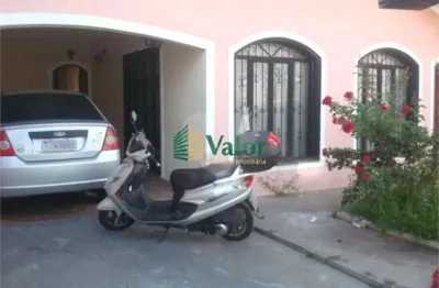 Casa à venda com 3 quartos, sendo 1 suíte,  em jardim ricetti, são carlos - sp