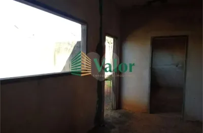 Casa à venda com 4 quartos, sendo 1 suíte,  em parque santa marta, são carlos - sp