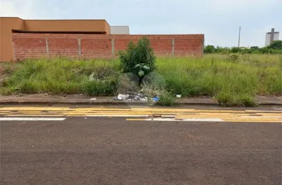 Terreno à venda na Rua Alois Partel, Jardim Hikare, São Carlos