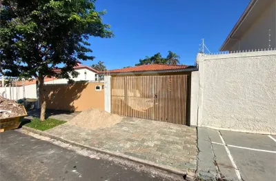 Casa à venda com 3 quartos, sendo 1 suíte,  em jardim cardinalli, são carlos - sp