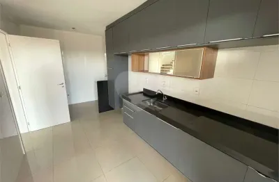 Cobertura à venda com 3 quartos, sendo 1 suíte,  no condomínio edifício residencial beatricce, são carlos - sp
