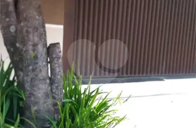 Casa à venda com 2 quartos, sendo 1 suíte,  em jardim acapulco, são carlos - sp