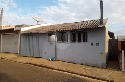 Casa à venda com 2 quartos em vila vista alegre, são carlos - sp