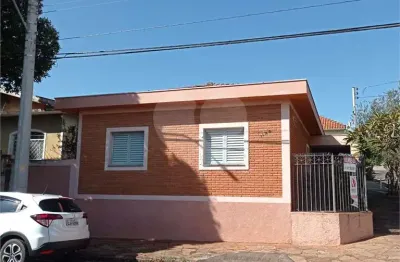 Casa com 3 quartos à venda na Rua Treze de Maio, Centro, São Carlos