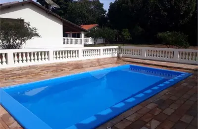 Chácara à venda com 4 quartos, sendo 3 suítes,  em tibaia de são fernando, são carlos - sp