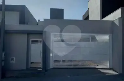 Casa à venda com 2 quartos, sendo 1 suíte,  em parque dos flamboyant, são carlos - sp