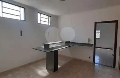 Casa térrea à venda com 3 quartos, sendo 1 suíte,  em residencial itamarati, são carlos - sp