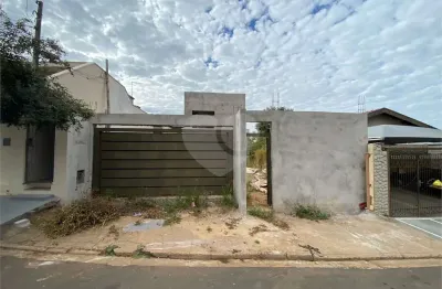 Casa à venda com 4 quartos, sendo 2 suítes,  em jardim são joão batista, são carlos - sp