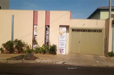 Casa à venda com 3 quartos, sendo 1 suíte,  em jardim santa paula, são carlos - sp