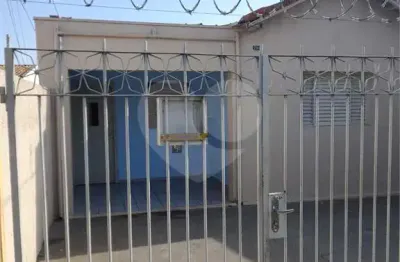 Casa à venda com 3 quartos, sendo 1 suíte,  em vila boa vista, são carlos - sp