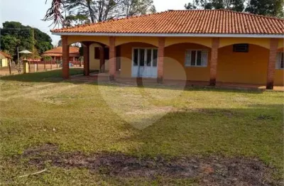 Chácara à venda com 3 quartos, sendo 1 suíte,  em água vermelha, são carlos - sp