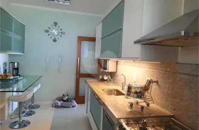 Apartamento à venda com 3 quartos, sendo 1 suíte,  no condomínio alexandre previeiro, são carlos - sp