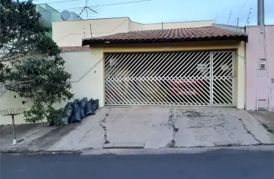 Casa à venda com 3 quartos, sendo 1 suíte,  em jardim acapulco, são carlos - sp