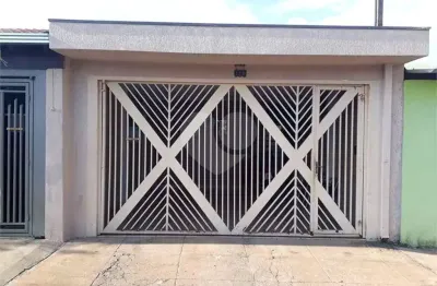 Casa à venda com 2 quartos, sendo 1 suíte,  no centro, ibaté - sp