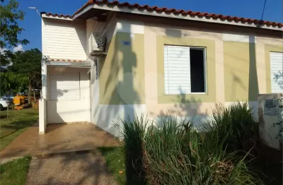 Casa  à venda com 3 quartos, sendo 1 suíte,  no condomínio moradas lll, são carlos - sp