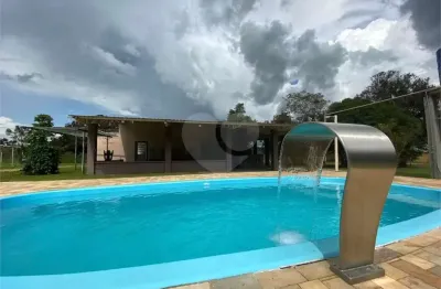 Chácara à venda com 3 quartos, sendo 2 suítes,  em parque vale do uirapuru, são carlos - sp