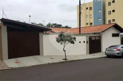 Sobrado à venda com 4 quartos, sendo 1 suíte,  em planalto paraíso, são carlos - sp