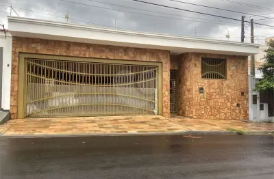 Casa térrea à venda com 3 quartos, sendo 1 suíte,  em planalto paraíso, são carlos - sp