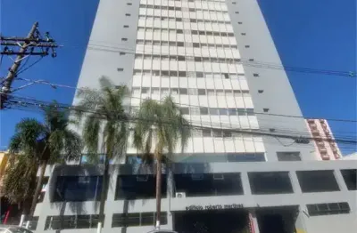 Apartamento à venda com 3 quartos, sendo 2 suítes,  no condomínio edifício roberto martinez, são carlos - sp