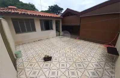 Sobrado à venda com 3 quartos, sendo 1 suíte,  em jardim nova santa paula, são carlos - sp