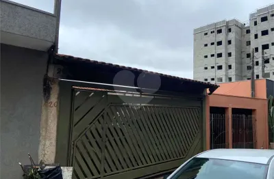 Sobrado à venda com 3 quartos, sendo 1 suíte,  em azulville i, são carlos - sp