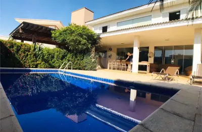 Casa  à venda com 4 quartos, sendo 4 suítes,  no condomínio damha i, são carlos - sp
