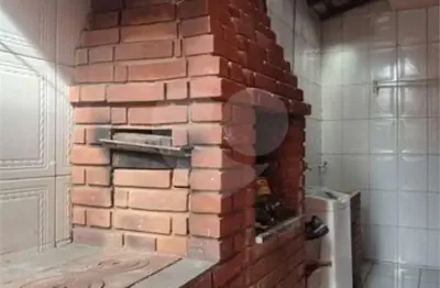 Casa à venda com 3 quartos, sendo 1 suíte,  em conjunto habitacional santa angelina, são carlos - sp