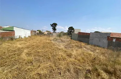 Terreno à venda na Rua Herculano Gomes, Jardim São João Batista, São Carlos