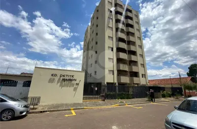 Apartamento à venda com 3 quartos no condomínio petit maison, são carlos - sp