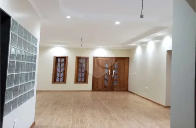 Casa à venda com 2 quartos, sendo 1 suíte,  em jardim embaré, são carlos - sp