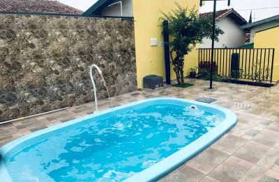Casa térrea à venda com 3 quartos, sendo 1 suíte,  no centro, são carlos - sp