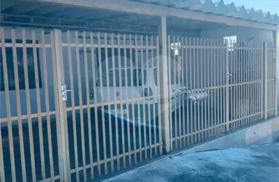 Casa à venda com 3 quartos em jardim tangará, são carlos - sp