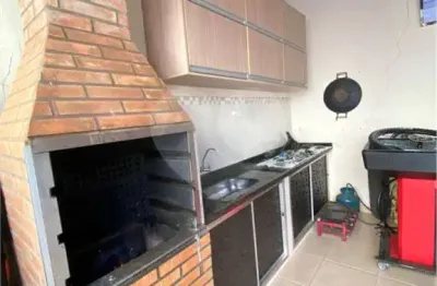 Sobrado à venda com 3 quartos, sendo 1 suíte,  no centro, ibaté - sp