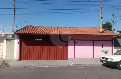 Casa à venda com 4 quartos, sendo 1 suíte,  em jardim santa tereza, são carlos - sp