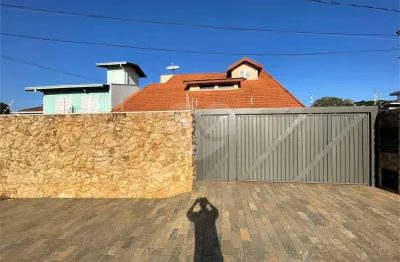 Casa à venda com 5 quartos, sendo 2 suítes,  em parque santa marta, são carlos - sp