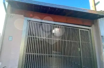 Casa com 2 quartos à venda na Rua Eleutério Malerba, Jardim Medeiros, São Carlos