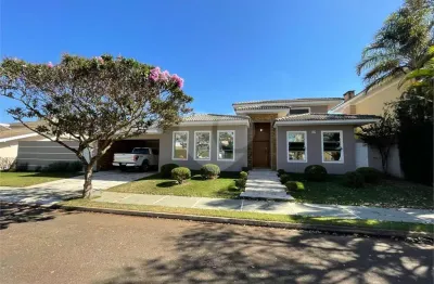 Casa  à venda com 4 quartos, sendo 4 suítes,  no condomínio damha i, são carlos - sp