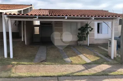 Casa  à venda com 3 quartos no condomínio moradas iii, são carlos - sp