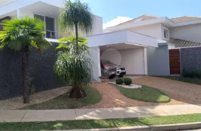 Casa  à venda com 4 quartos, sendo 3 suítes,  no condomínio residencial faber castell ii, são carlos - sp