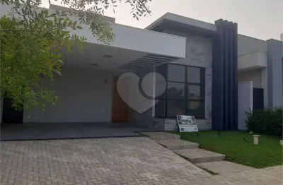Casa  à venda com 3 quartos, sendo 3 suítes,  no condomínio village damha iv, são carlos - sp