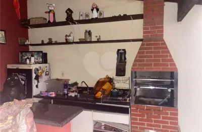 Casa à venda com 3 quartos, sendo 1 suíte,  em parque fehr, são carlos - sp