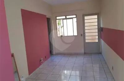 Apartamento à venda com 2 quartos no condomínio Residencial Jardim Das Torres, São Carlos - SP