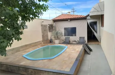 Casa à venda com 3 quartos, sendo 2 suítes,  em planalto paraíso, são carlos - sp