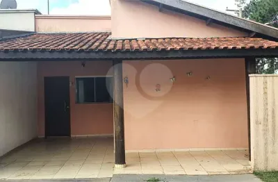 Casa  à venda com 2 quartos no condomínio mont carlo i, são carlos - sp